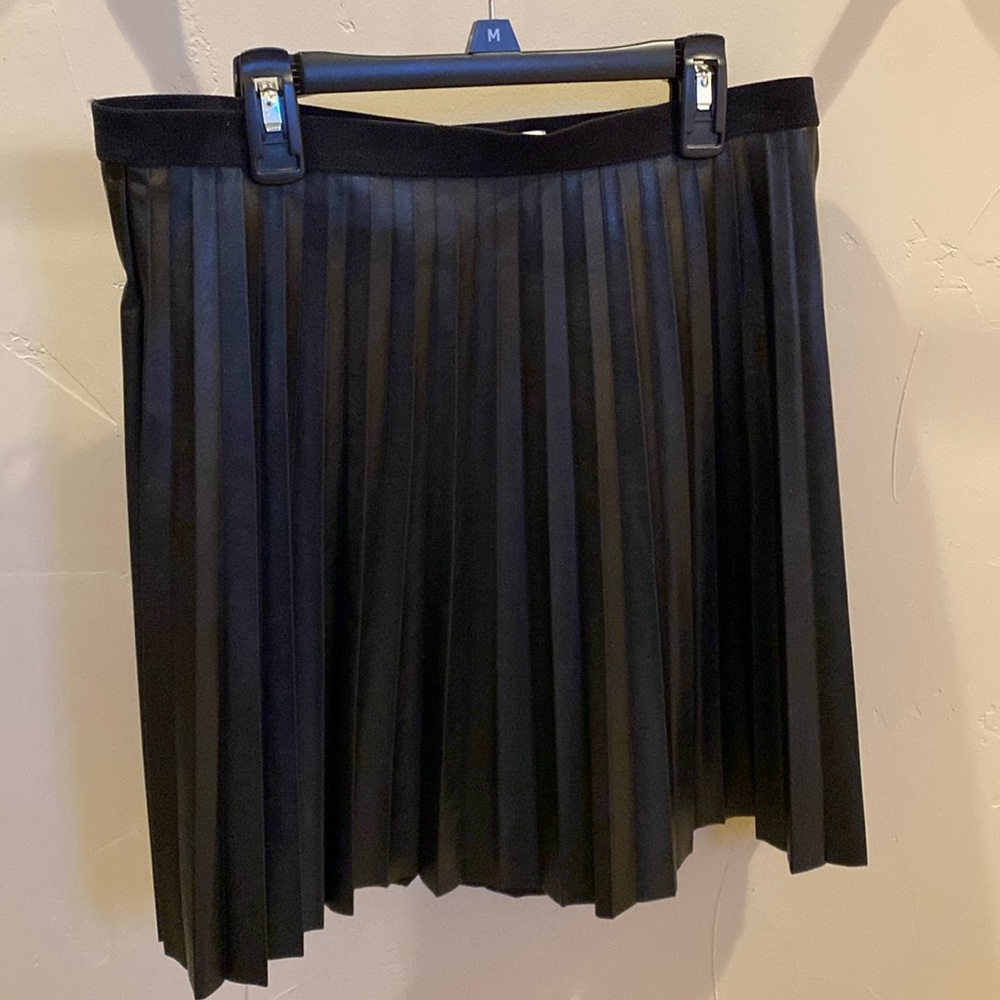J.crew factory faux leather pleated skirt